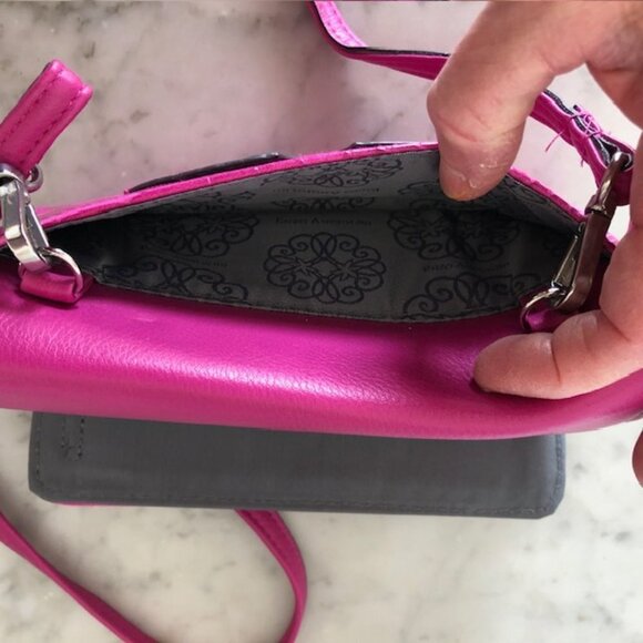 ENZO ANGIOLINI Fushia Convertible Wallet Crossbody - Picture 7 of 16